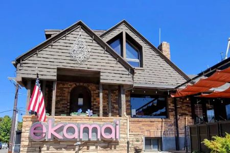 Ekamai Thai