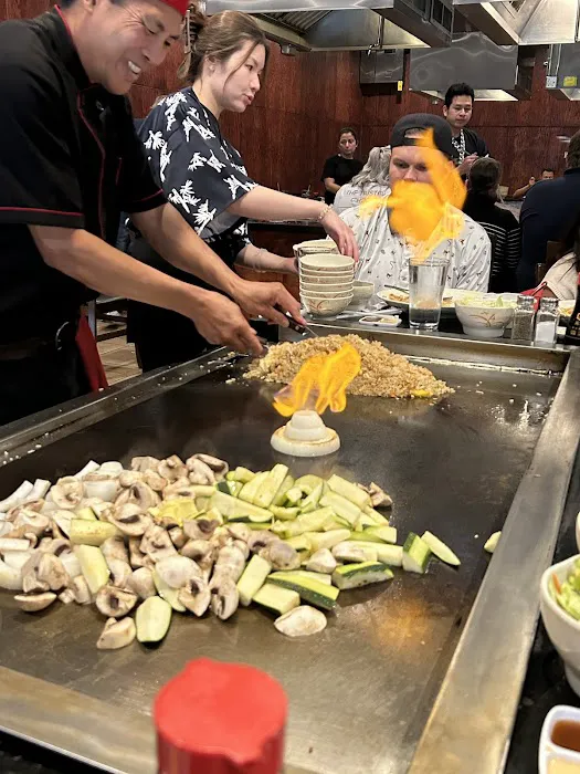 Koi Japanese Steakhouse & Sushi 10