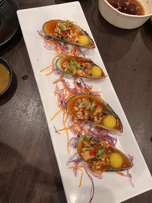 Koi Japanese Steakhouse & Sushi 4