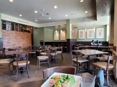 Mai's Restaurant 0