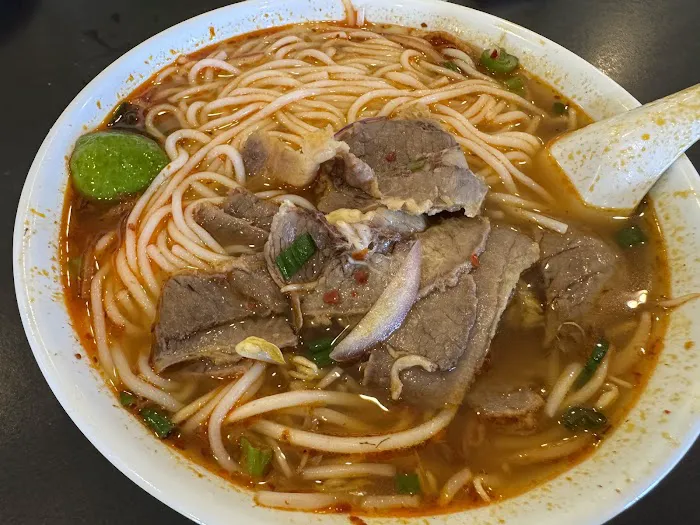 Mai's Restaurant 9
