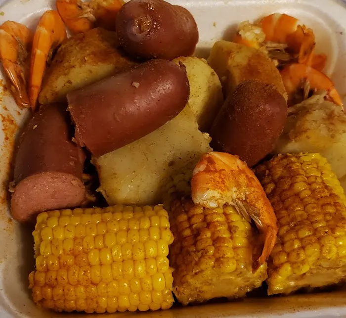 Mini’s Crab & Shrimp takeout 9