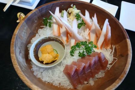 Ken Sushi & Asian Bistro