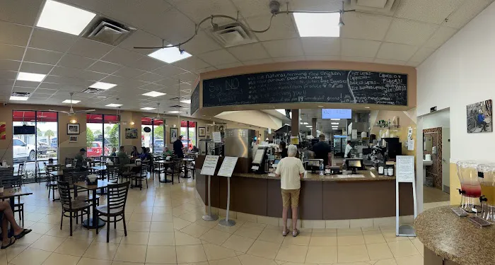 Frida's Cafe & Bakery 3