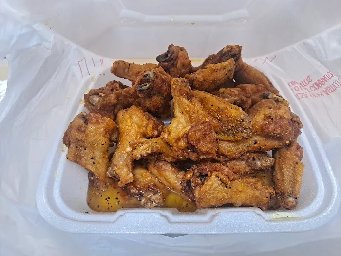 J. Buffalo Wings 6