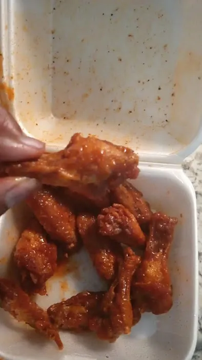 J Buffalo Wings 4