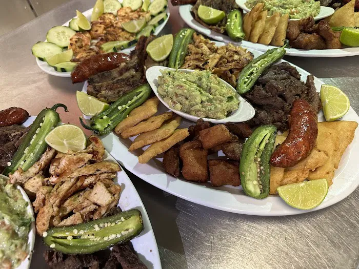 Los Amigos Latin Bar & Grill 3