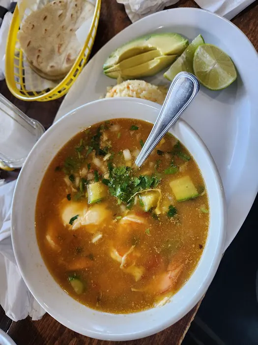 Los Amigos Latin Bar & Grill 6