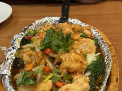 Insee Thai asian cuisine 0
