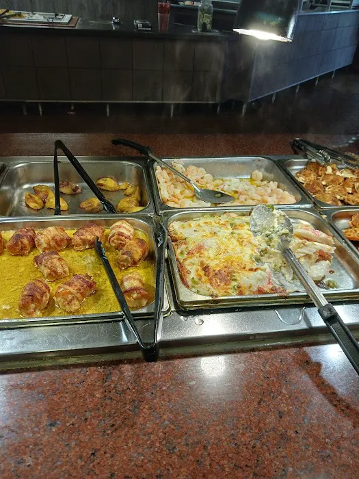 Sakura Hibachi Sushi Buffet 8