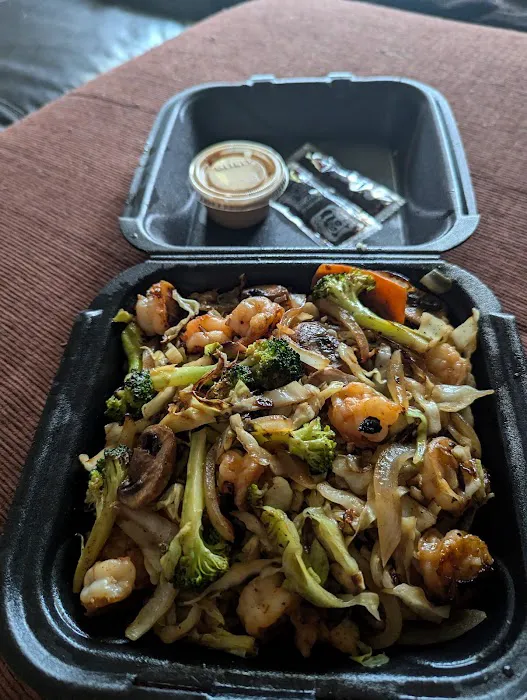 Rico’s Hibachi & Wings 5