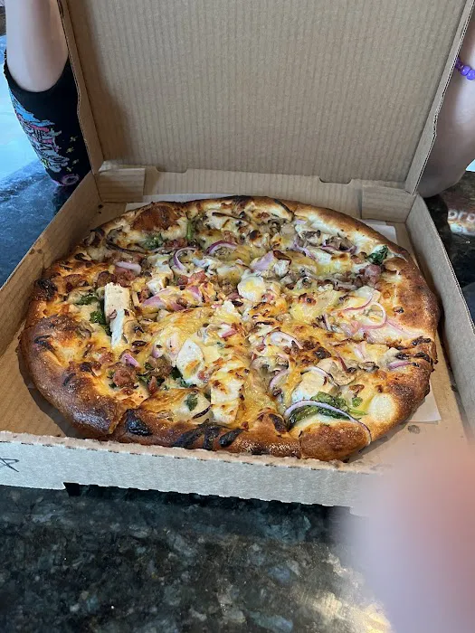 Partners II Pizza Fayetteville 4