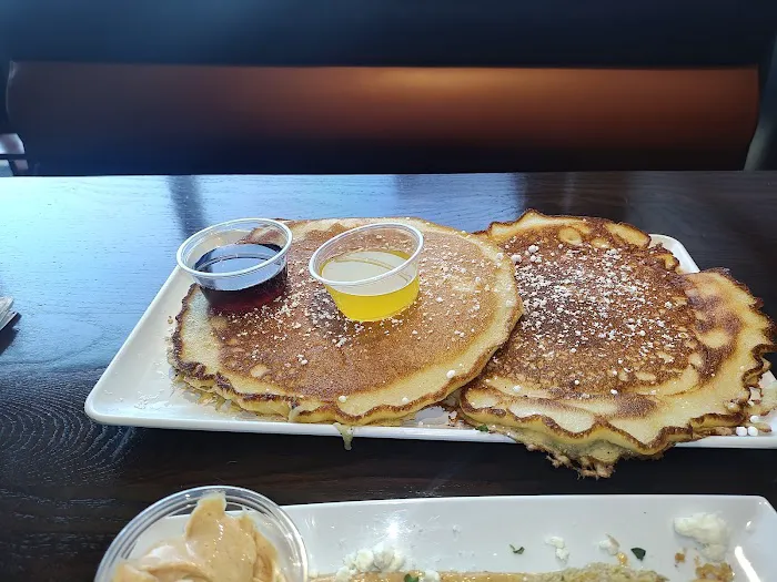 Gocha's Breakfast Bar 4