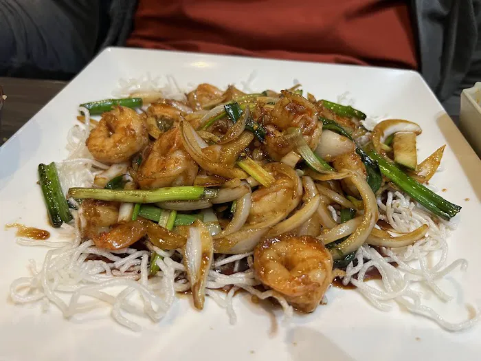 Green Ginger Asian Fusion Restaurant (PTC location) 8