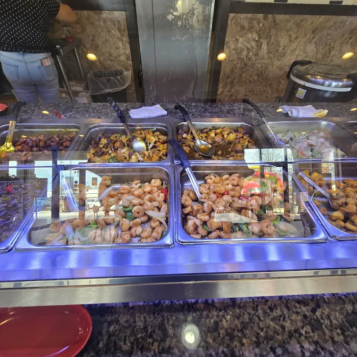 Golden Wok Express and Grill 4