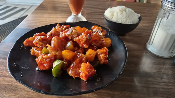 Ming's Noodle 8
