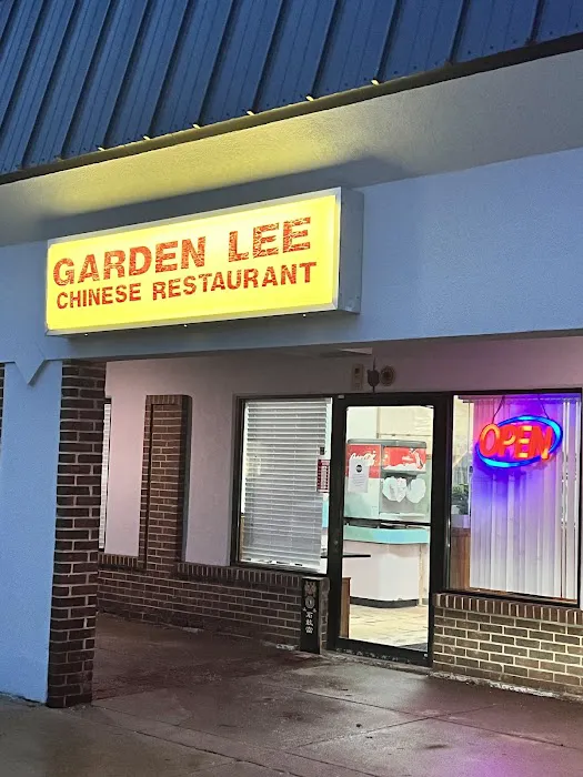 Garden Lee Restaurant 8