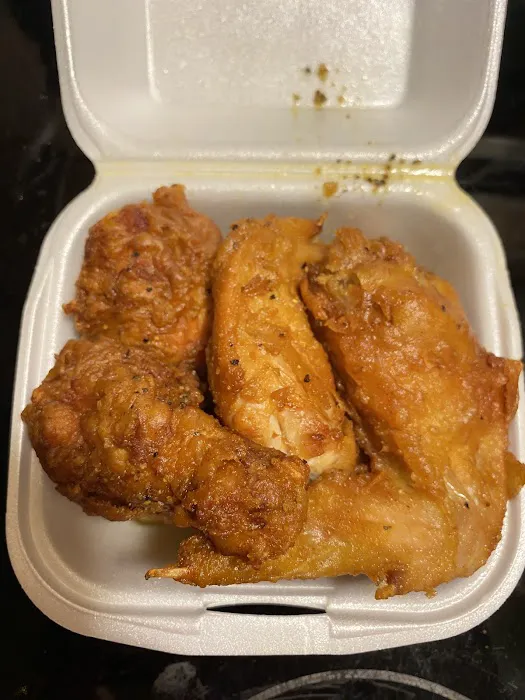 New Wong’s Chinese Take-Out Restaurant 5
