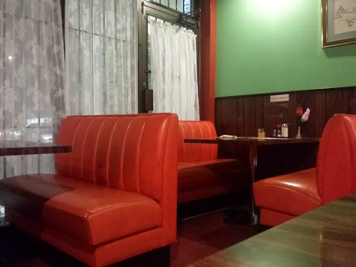 New Dragon Restaurant 5