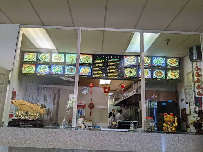 Lucky Panda Chinese Restaurant 2