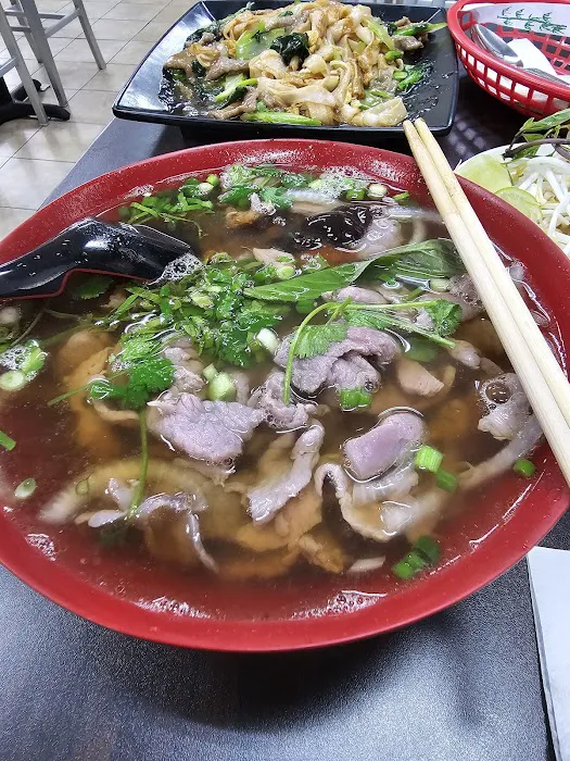Kim Chuy Restaurant 4