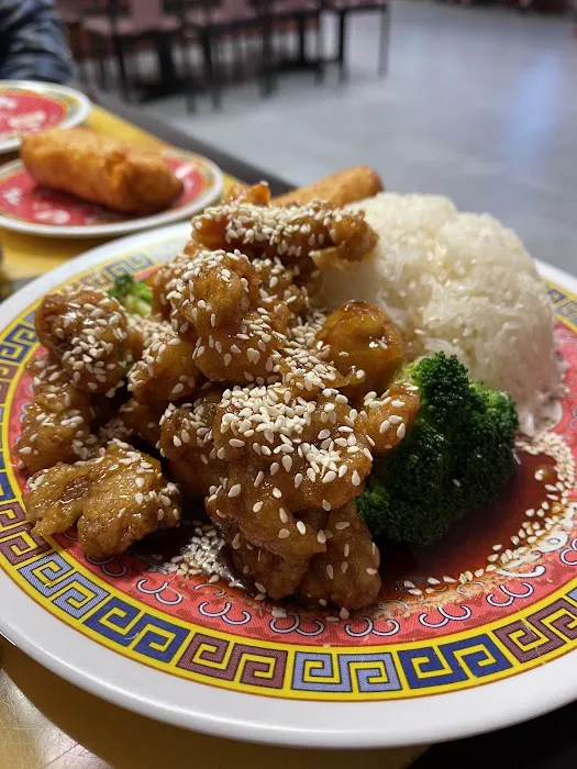 Chen's Family Restaurant 3