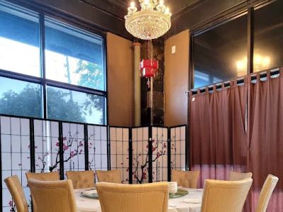 Regal Seafood House & Lounge 0