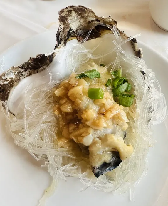 Regal Seafood House & Lounge 8