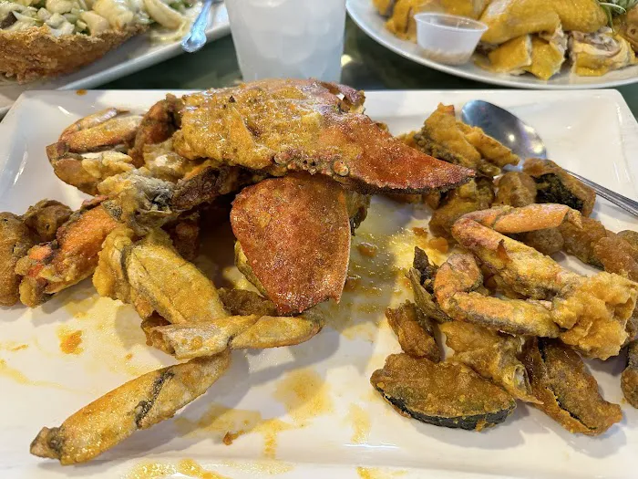 Regal Seafood House & Lounge 7