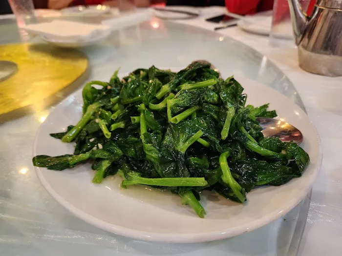 East Wall Chinese Cuisine 2