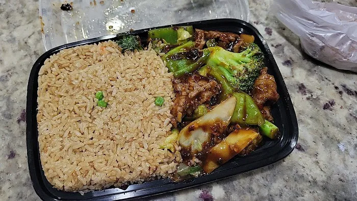 Ming Moon Restaurant 4