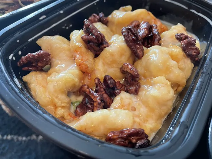 Howard Wang's to go -Trinity Grove, west Dallas 4