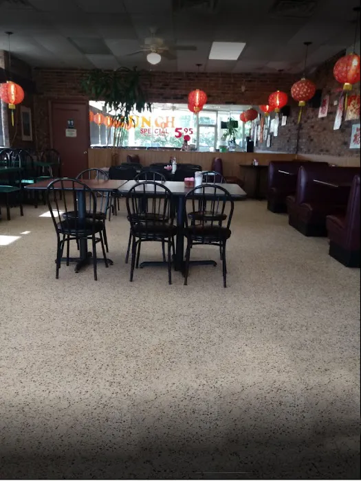 Eggroll Inn 3