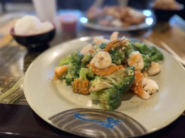 Van Chans Chinese Restaurant 5