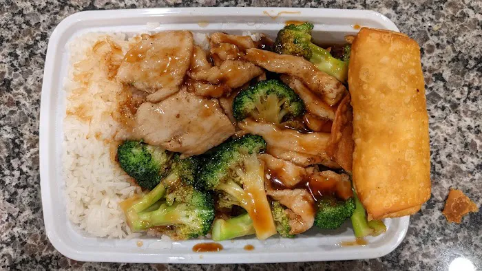 Golden Wok 9
