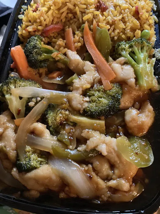 Chen's Gourmet 10