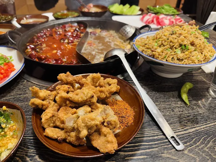 Feng Hotpot 冯校长老火锅 6
