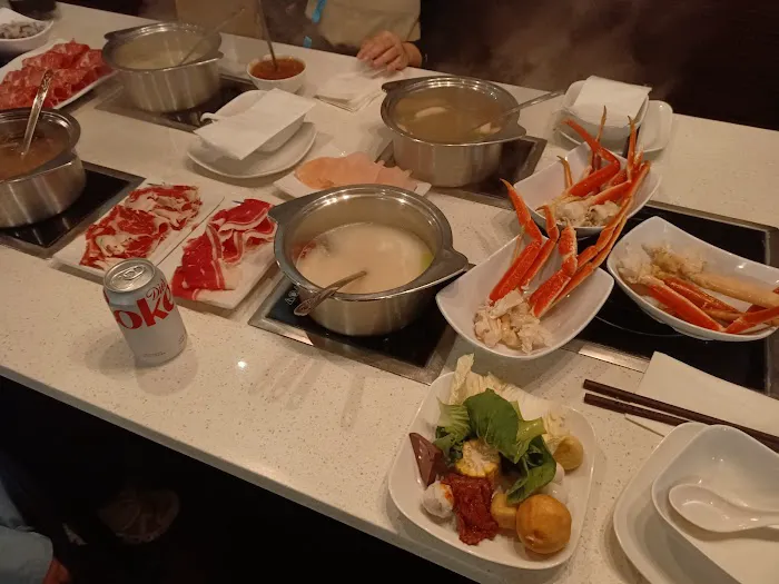 Seafood Hotpot 8