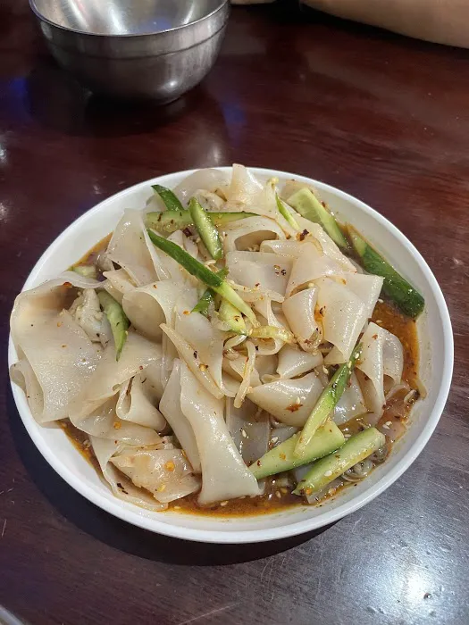 Lanzhou hand-pulled noodles 6