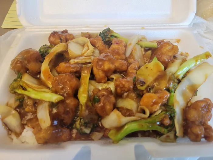 Kim's Dragon Asian Food 6
