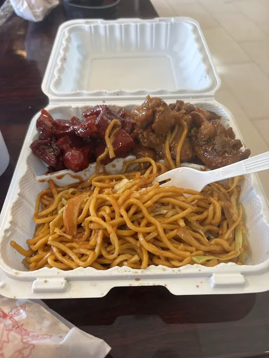 Ling Ling Chinese Restaurant 3