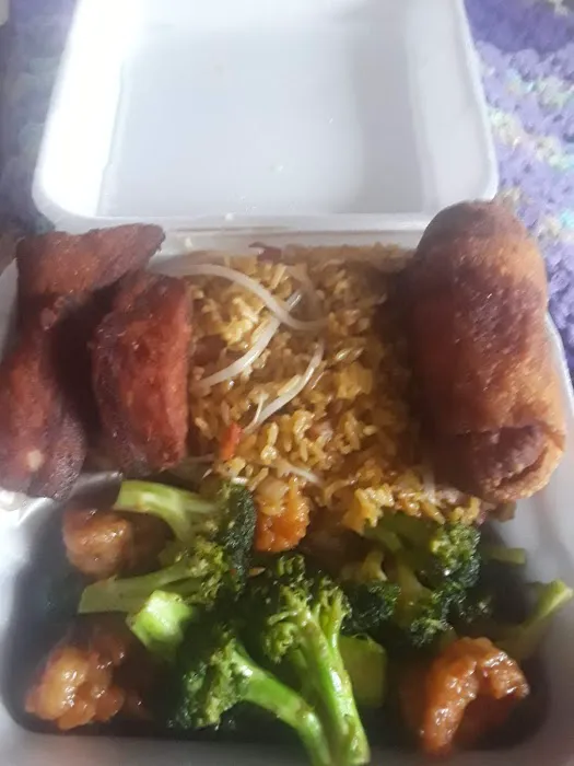 Amazing Wok Chinese Restaurant 5