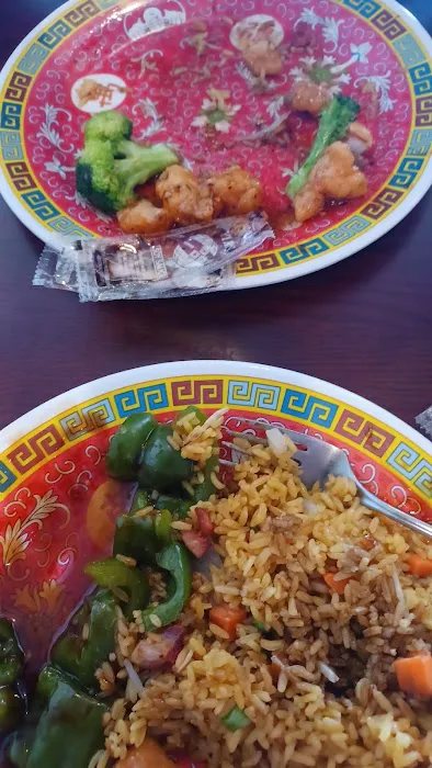 Joy Inn Chinese Restaurant 8