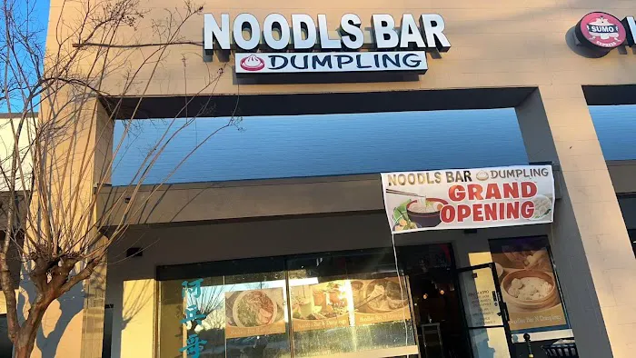 Noodles Bar & Dumpling 10