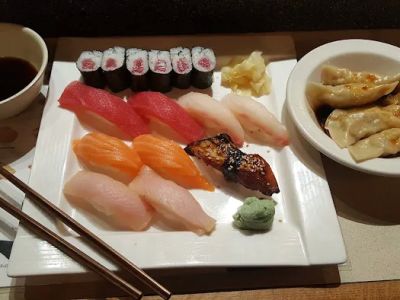 New Dumpling & Sushi House 0