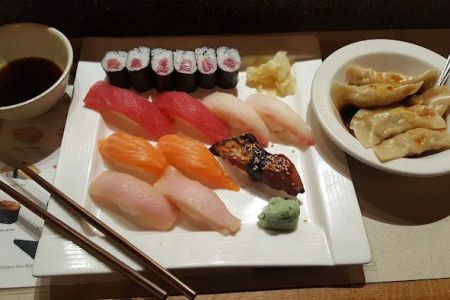 New Dumpling & Sushi House