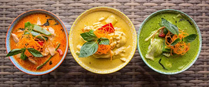 Gold Ladle Asian Cuisine 金汤勺·蜀道香 6