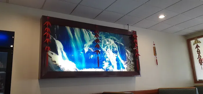 New Ling Ling Chinese Restaurant 1