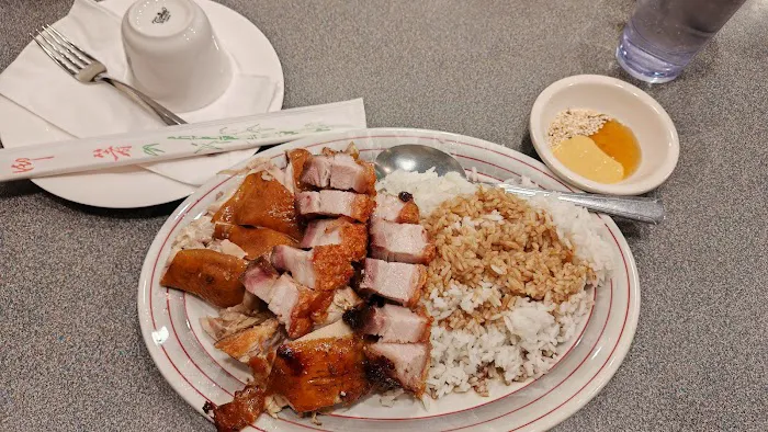 Kau Kau BBQ Restaurant 3