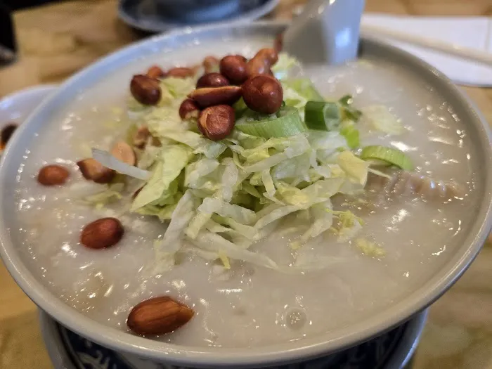 Mike's Noodle House 6